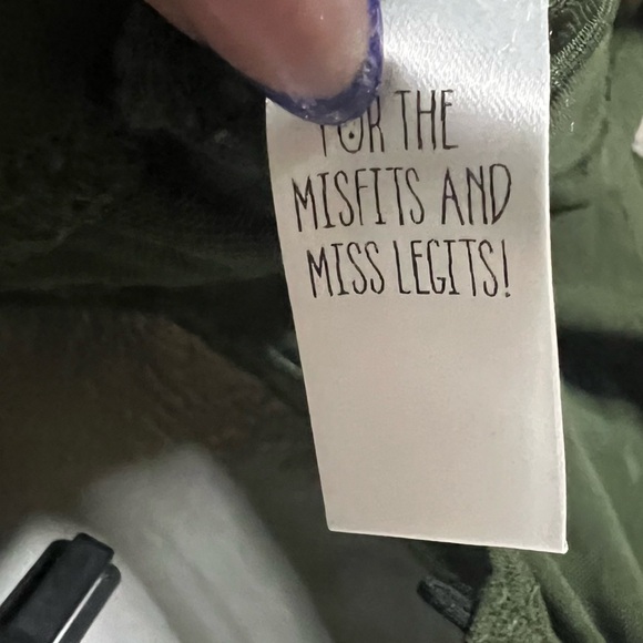 Current Mood nwot | spiked collar mesh blouse in forest. Long sleeves. Size med. - Picture 7 of 7